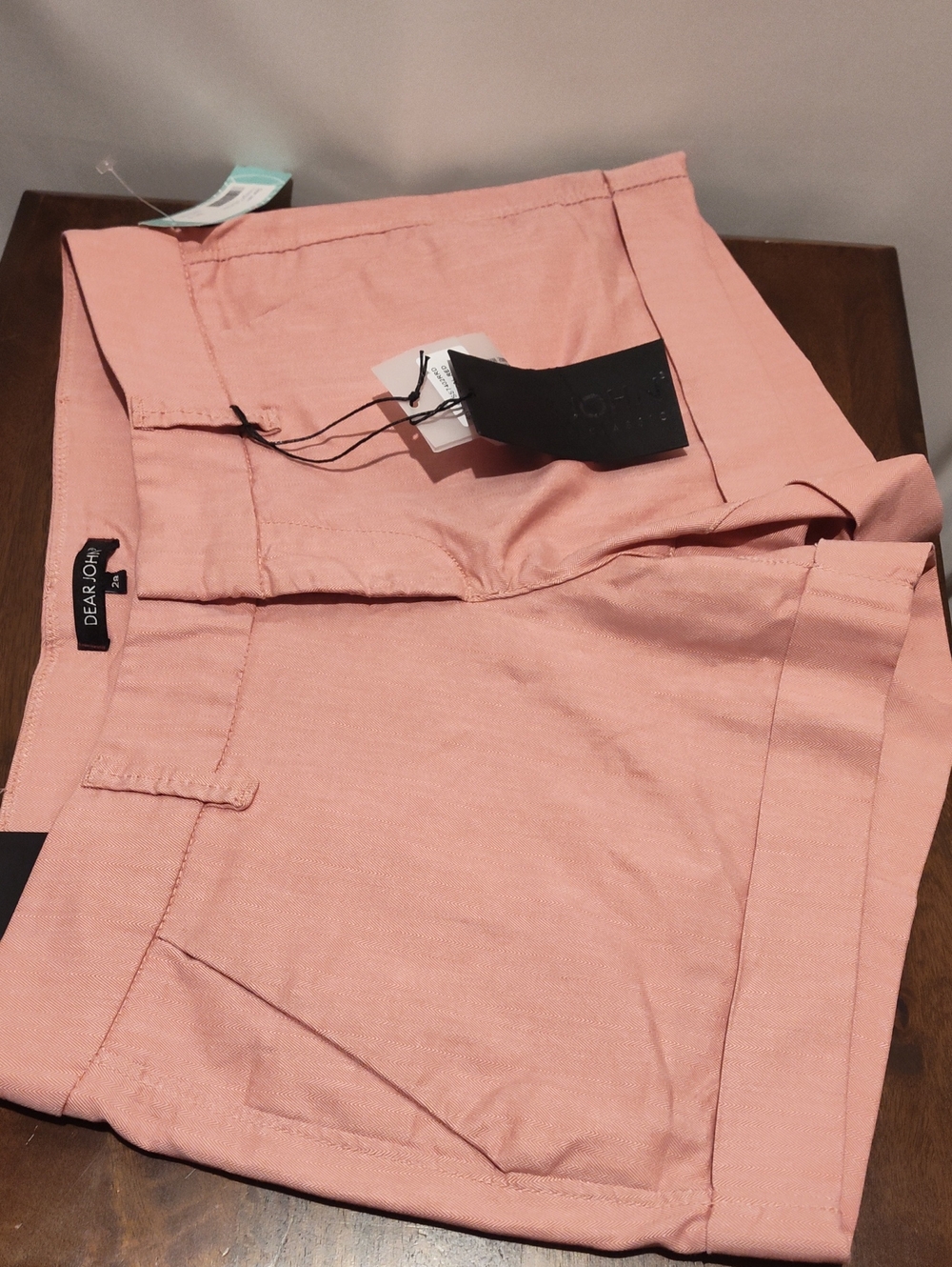 NWT Finnegan Cuffed Short, Sz 28